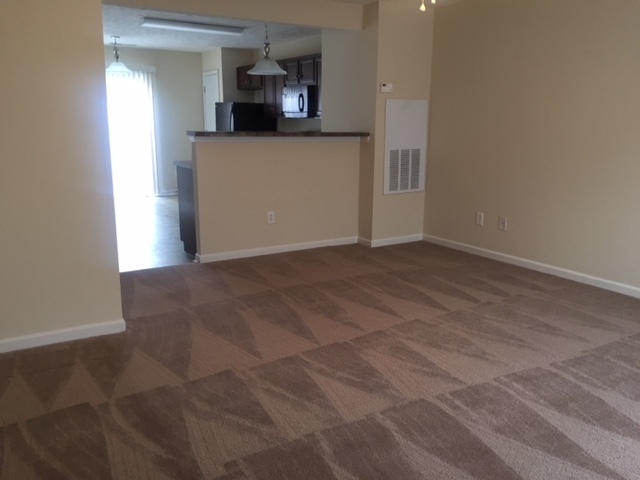 Foto del edificio - Centrally Located Murfreesboro Townhome