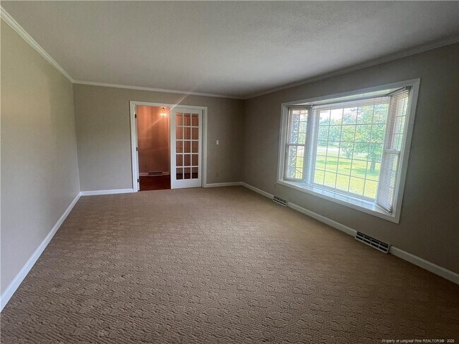 Foto del edificio - 368 Rock Hill Rd