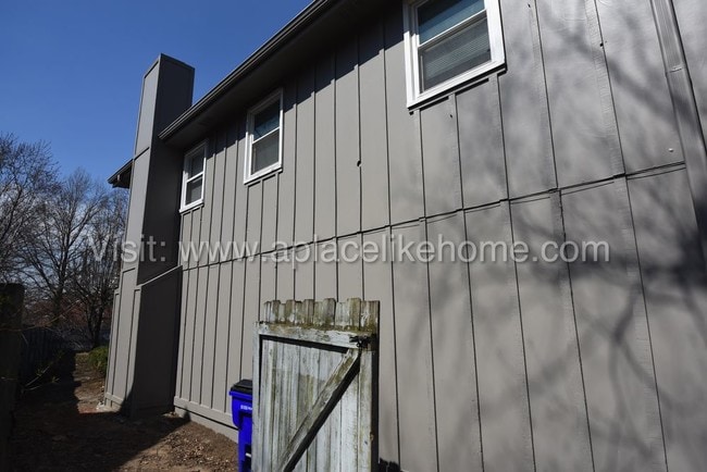 Building Photo - 1001 S Kenwood St Olathe KS 66062