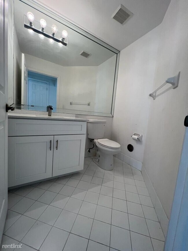 Foto del edificio - 3 br, 2.5 bath House - 1262 NW 171st Ter
