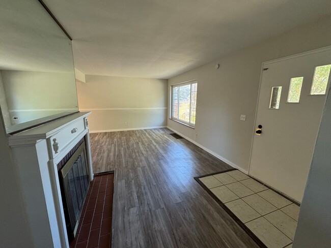 Building Photo - GREEN TWP - Spacious, clean 4 bed 2 bath