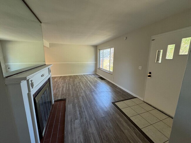 Foto del edificio - GREEN TWP - Spacious, clean 4 bed 2 bath