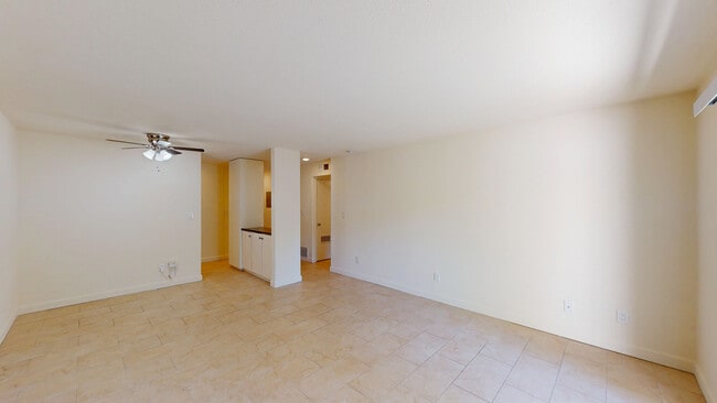 Building Photo - 1004 Ignacio Blvd