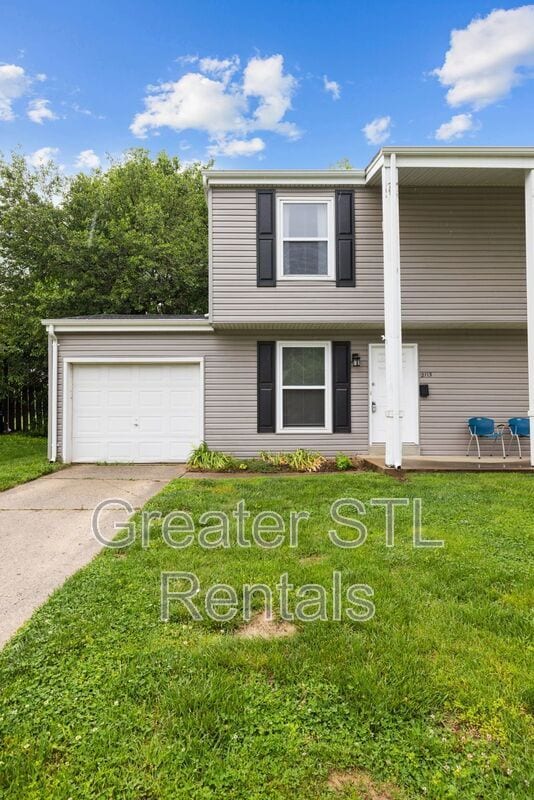 Building Photo - 2113 Campus Dr