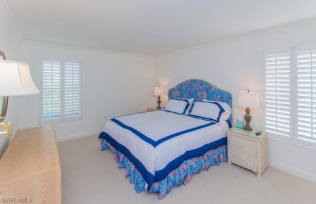 Foto del edificio - 2082 Gulf Shore Blvd N