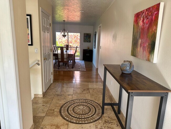 Photo - Argay Terrace Day Ranch with Views! House