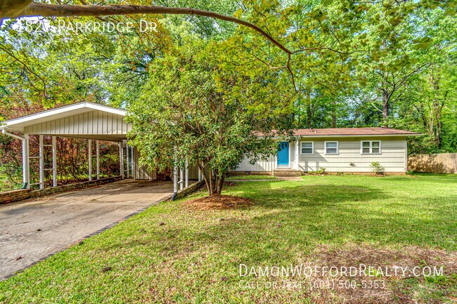 Building Photo - 1827 Parkridge Dr