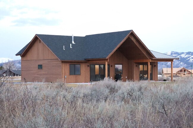 Foto del edificio - 9187 Timberline Loop