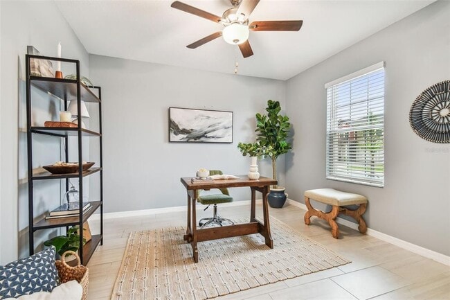 Building Photo - 8887 Little Bluestem Dr