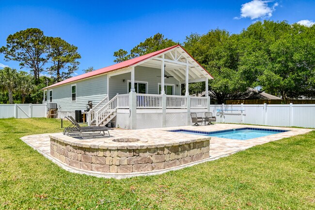 Foto del edificio - 5446 Windantide Rd