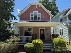 Building Photo - 311 Woodvale Pl