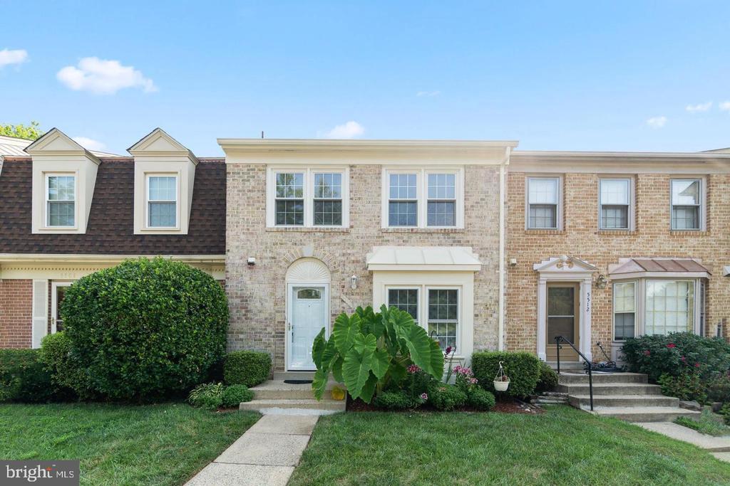 Foto principal - 5510 La Cross Ct