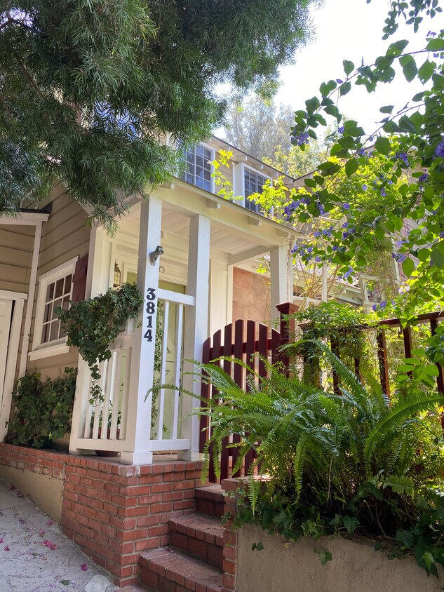 3814 Dixie Canyon Ave, Sherman Oaks, CA 91423 House Rental in Sherman