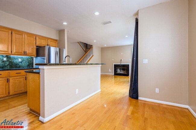 Building Photo - 2189 Rockrose Ct