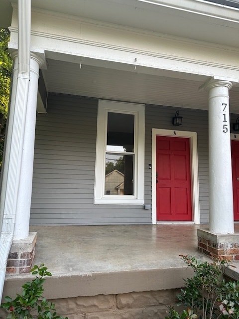 Building Photo - 715 N Spring St