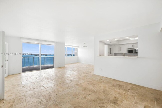 Foto del edificio - 1420 Brickell Bay Dr