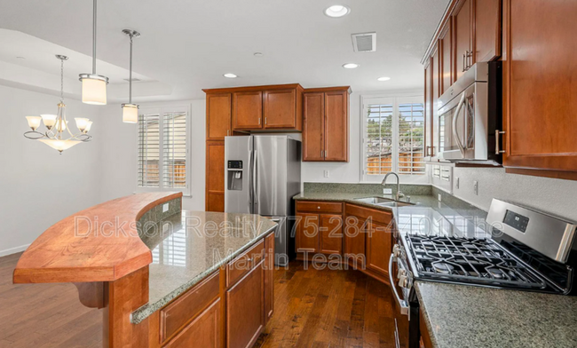 Building Photo - 5154 Ironstone Cir
