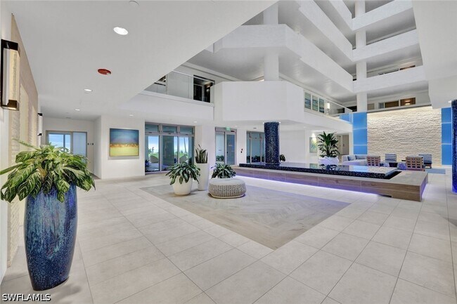 Foto del edificio - 4051 Gulf Shore Blvd N