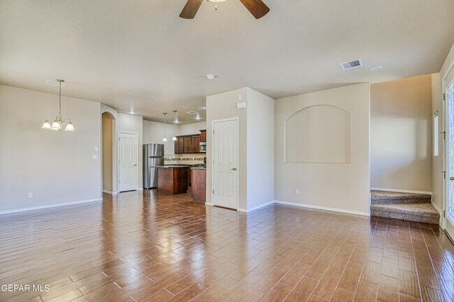 Building Photo - 6680 Boulder Canyon Ln