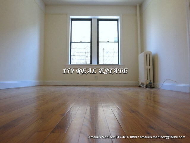 Foto del edificio - 133 Seaman Ave