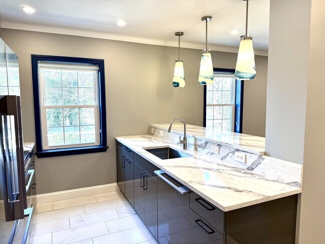 Foto del edificio - 27-29-29 Commonwealth Ave