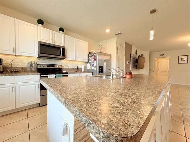 Building Photo - 1818 Red Canyon Dr