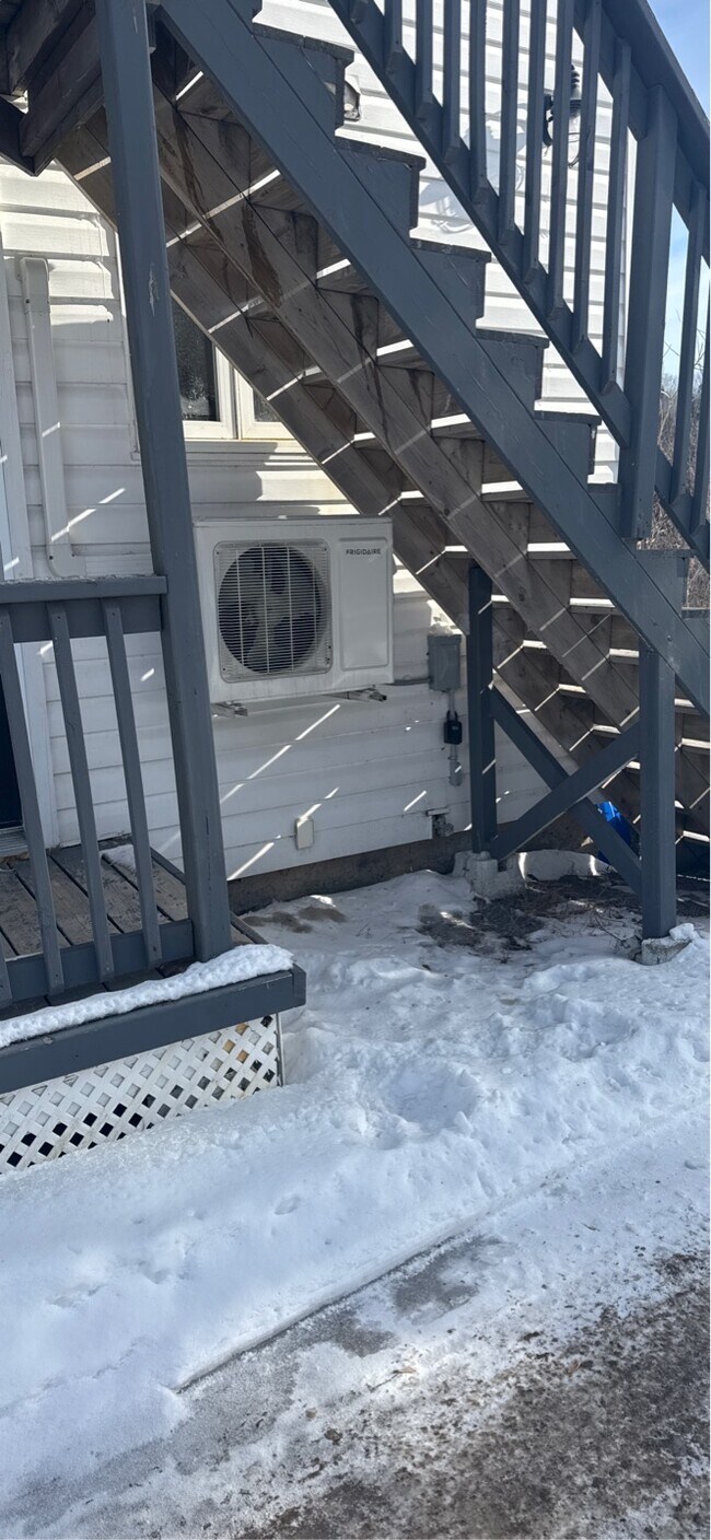 Building Photo - 278 Chem. Tobique