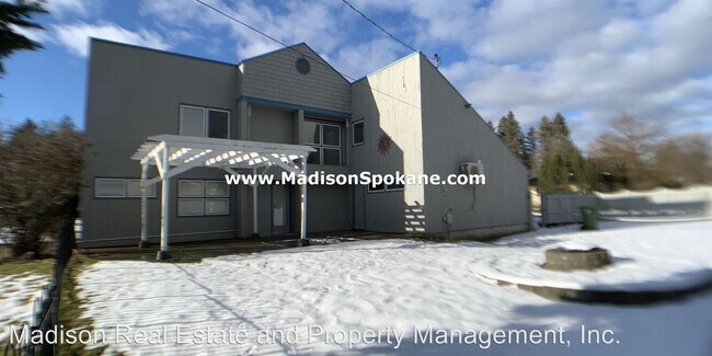 Building Photo - 4 br, 3 bath House - 4603 S Napa St.