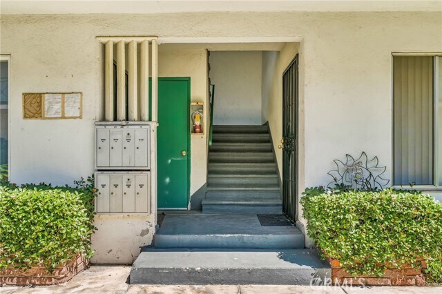 Building Photo - 5828 Whitsett Ave
