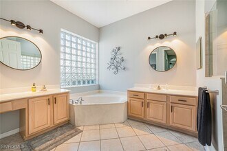 Building Photo - 349 Harvard Ln