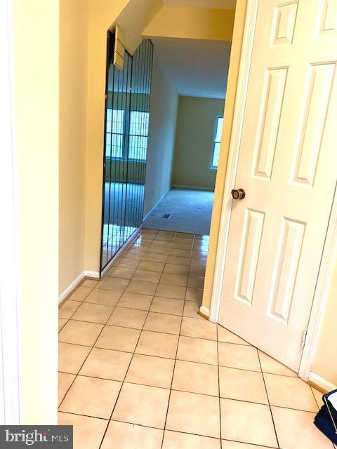 Building Photo - 9055 Giltinan Ct