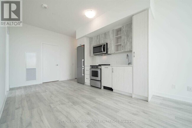 Building Photo - 251-PH2251 Manitoba St