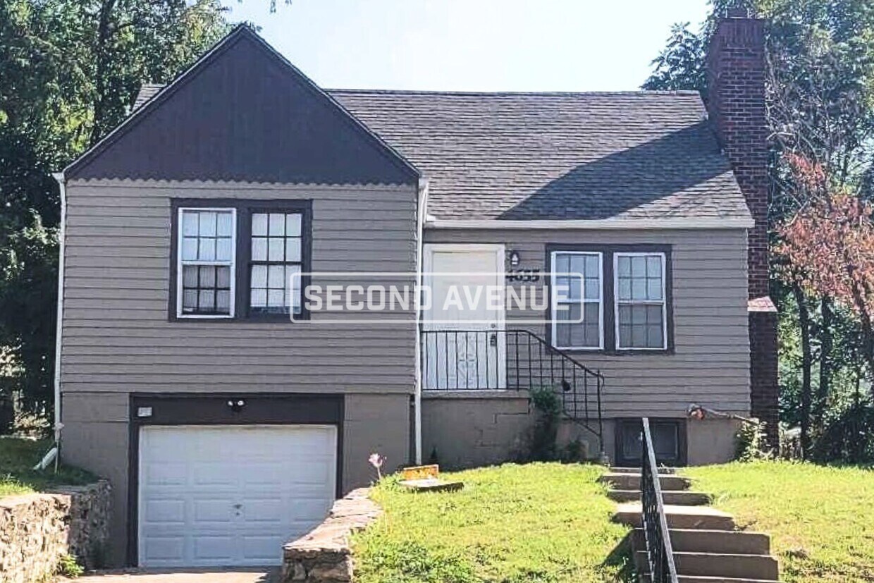 Primary Photo - 4655 Benton Blvd