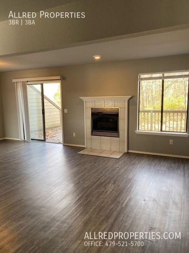 Foto del edificio - 2944 E Sterling Ct