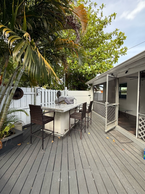 Building Photo - 2019-2023 NE 15th Ave