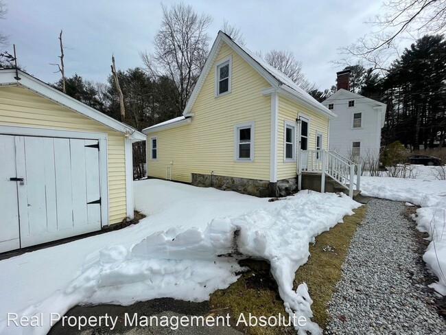 Building Photo - 2 br, 1 bath House - 28 Main St