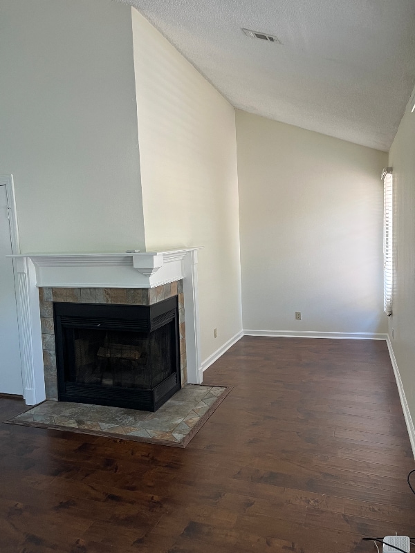 Building Photo - 5001 Grande Dr
