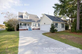 Building Photo - 9407 Voyagers Way