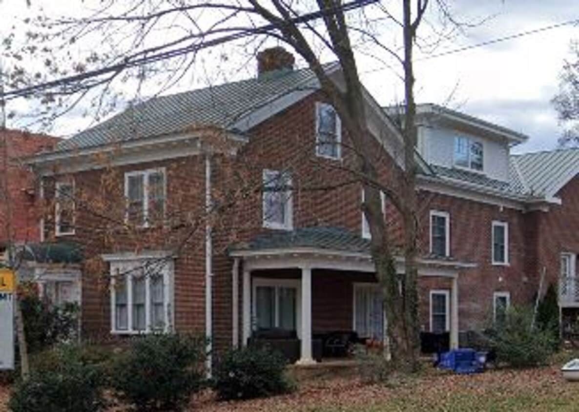 Photo - 515 14th St NW Apt C