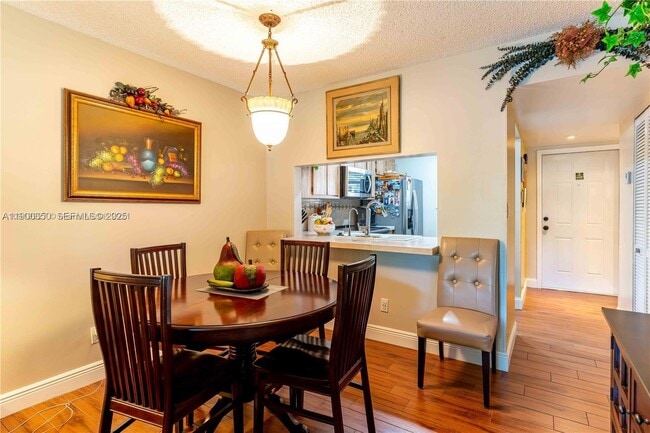 Building Photo - 15805 W Waterside Cir