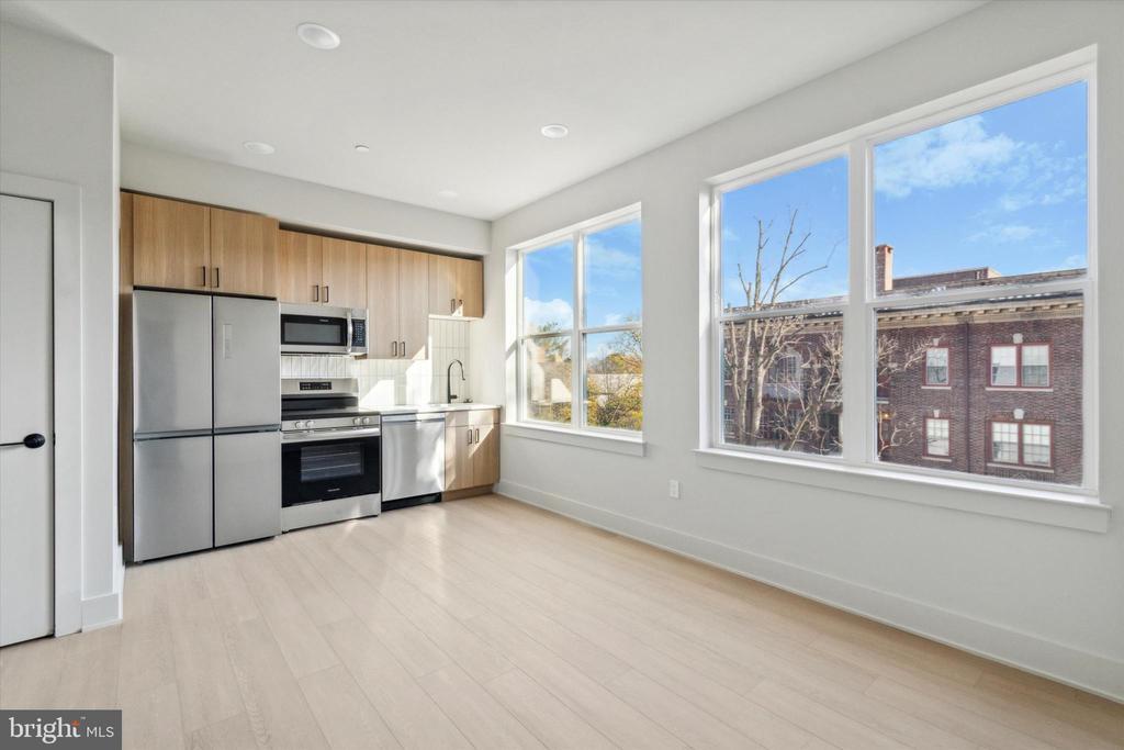 Foto principal - 5521 Wayne Ave