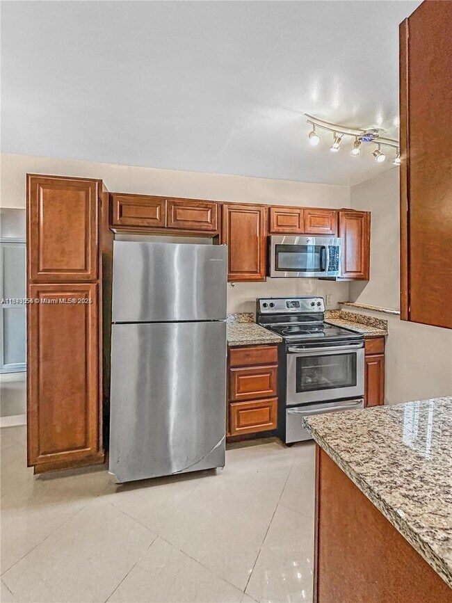 Foto del edificio - 5614 Taylor St