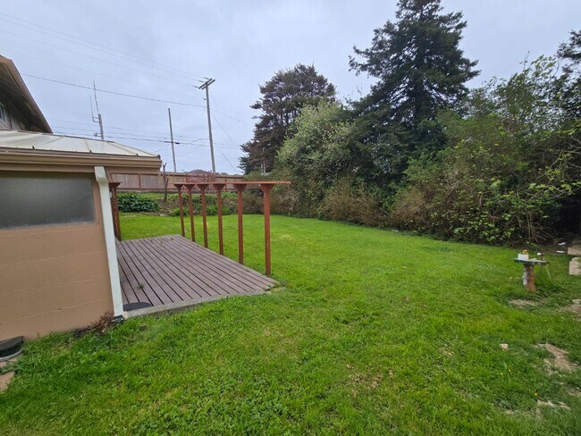 Foto del edificio - 704 G St