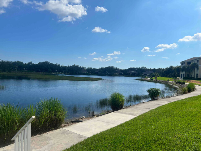 Foto del edificio - 19345 Water Oak Drive