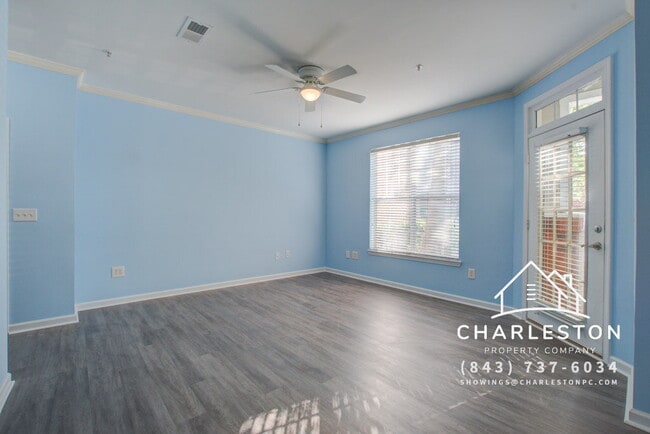 Foto del edificio - 45 Sycamore Ave