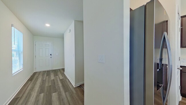 Foto del edificio - Beautiful 3 Bedroom Home in Fox Creek at Oakleaf coming soon!
