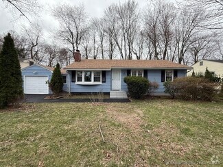 Building Photo - 215 Beechwood Rd