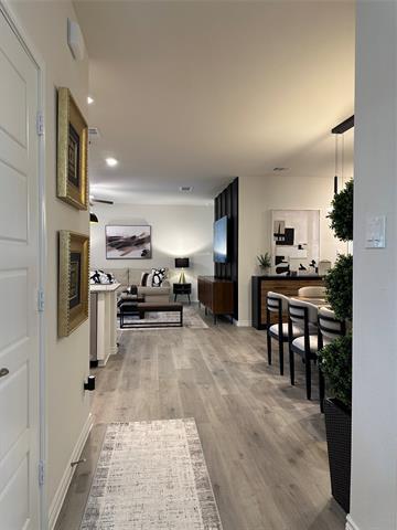 Foto del edificio - 10108 Tidwell St