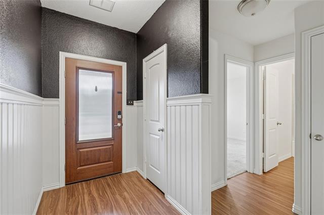 Foto del edificio - 903 Spruce Ln