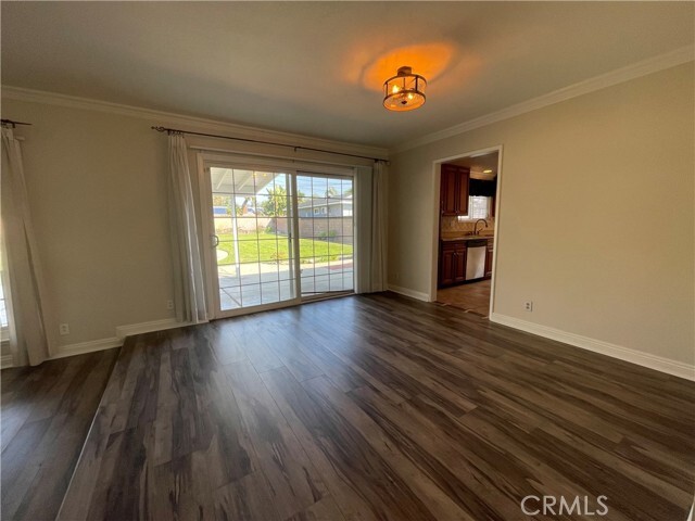 Foto del edificio - 860 Adamsgrove Ave